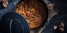 Laden Sie das Bild in den Galerie-Viewer, Gusseisener Dutch Oven - Ø27 cm - 2XL, XLarge, Large, Medium